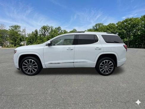 Used 2023 GMC Acadia Denali AWD/4WD image 5