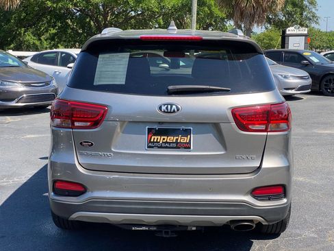 Used 2019 Kia Sorento EX image 8