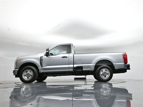 Used 2024 Ford F350 XL w/ XL Chrome Package image 56