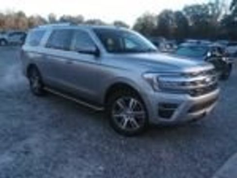 Used 2023 Ford Expedition Max Limited image 1