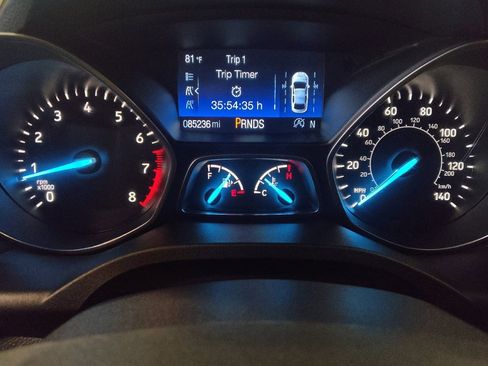 Used 2019 Ford Escape SEL AWD/4WD image 23