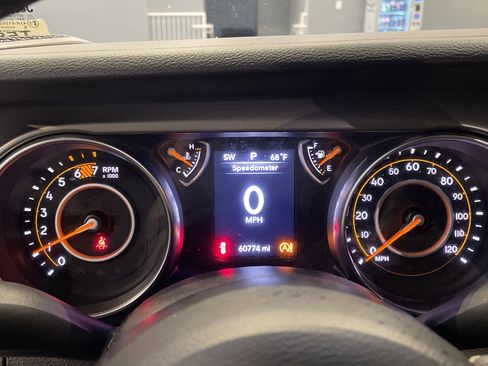 Used 2021 Jeep Wrangler Unlimited Sport image 21