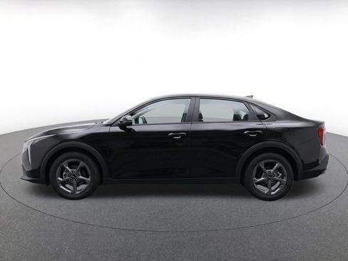 Used 2025 Kia K4 FWD image 4