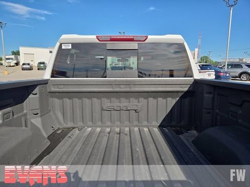 Used 2021 GMC Sierra 1500 AT4 w/ AT4 Value Package AWD/4WD image 35