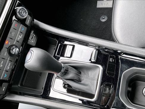 New 2026 Jeep Compass Latitude image 22