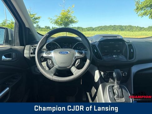 Used 2014 Ford Escape SE w/ Equipment Group 201A AWD/4WD image 2
