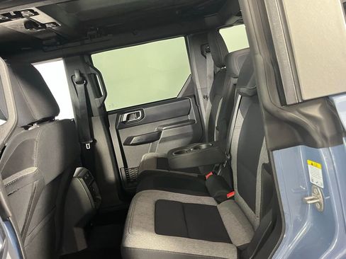 Used 2025 Ford Bronco Big Bend image 27