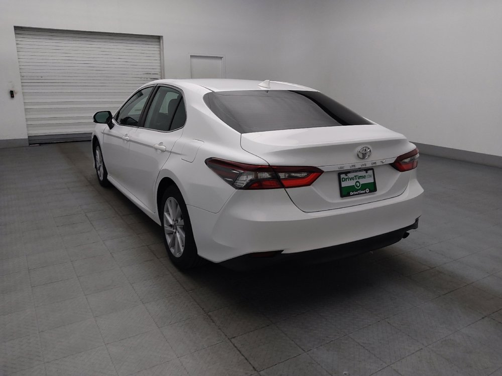 Used 2023 Toyota Camry LE FWD image 5