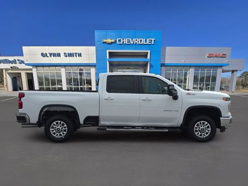 New 2026 Chevrolet Silverado 2500 LT AWD/4WD image 5