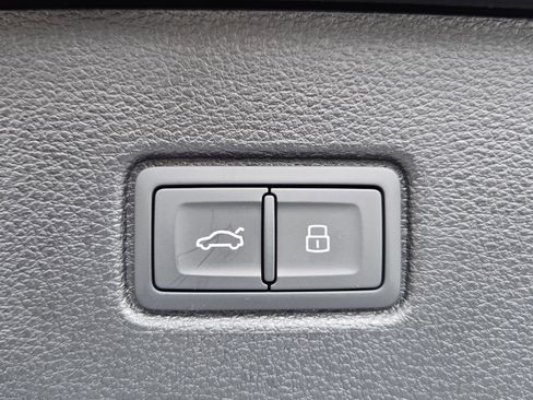 New 2026 Audi Q7 3.0T Premium image 28