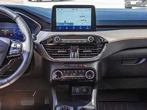 Used 2022 Ford Escape Titanium w/ Titanium Elite Package image 11