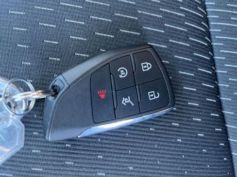 Used 2025 Chevrolet Equinox LT image 18