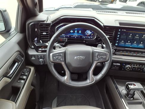 Used 2024 Chevrolet Silverado 1500 ZR2 w/ ZR2 Bison Edition AWD/4WD image 17