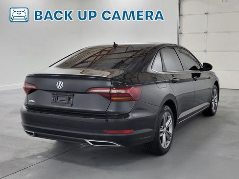 Used 2019 Volkswagen Jetta R-Line FWD image 9
