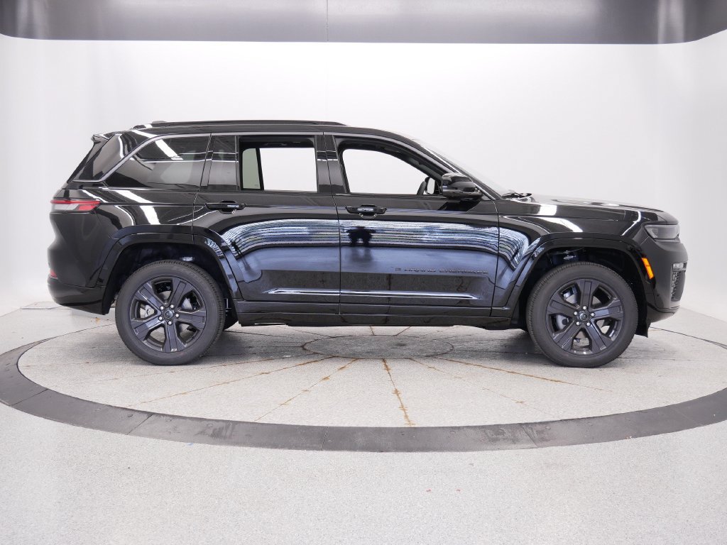 New 2027 Jeep Grand Cherokee Limited AWD/4WD image 7
