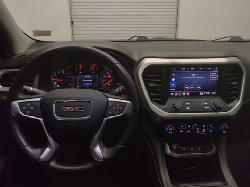 Used 2021 GMC Acadia SLE FWD image 22