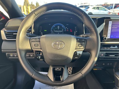 Certified 2025 Toyota Camry SE image 22