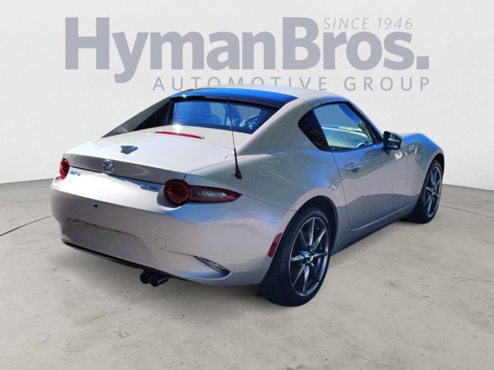 Used 2022 MAZDA MX-5 Miata RF Grand Touring w/ Weather Package RWD image 3