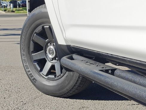 Used 2021 Toyota 4Runner Trail Special Edition image 34