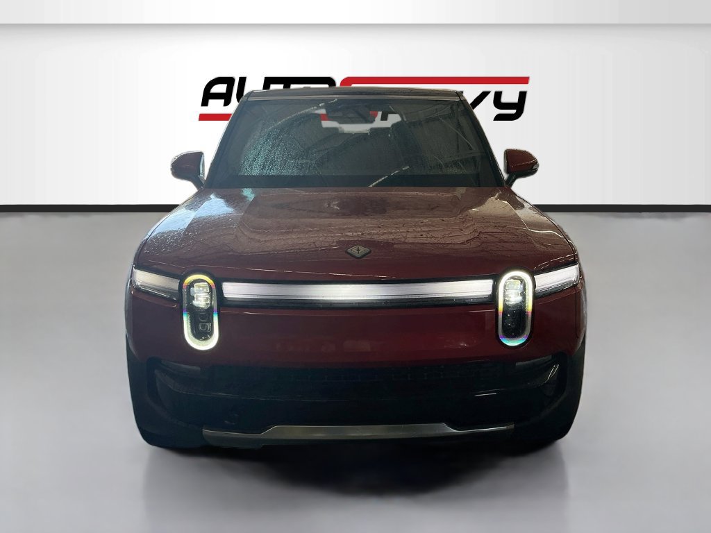 Used 2025 Rivian R1S Adventure Dual AWD/4WD image 2
