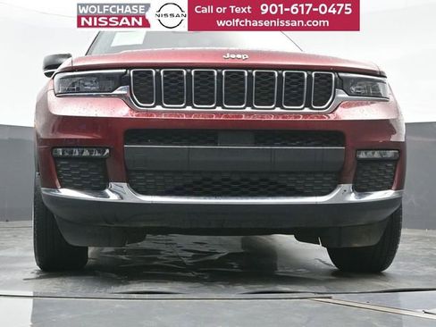 Used 2023 Jeep Grand Cherokee L Limited image 20