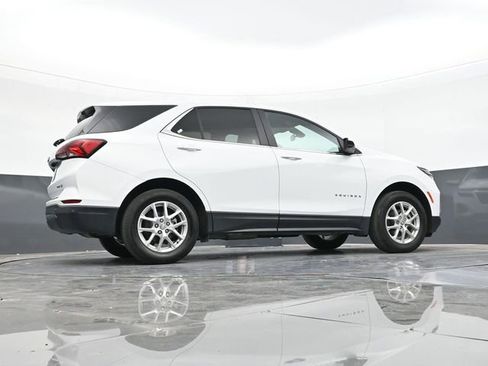 Used 2024 Chevrolet Equinox LT image 50