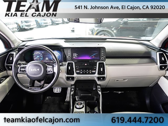 Certified 2023 Kia Sorento SX Prestige AWD/4WD image 23