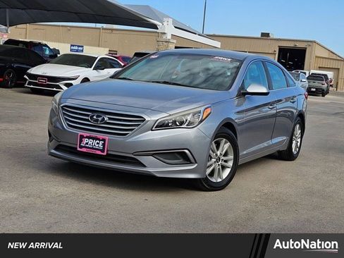 Used 2016 Hyundai Sonata SE w/ Cargo Package image 1
