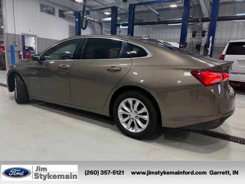 Used 2020 Chevrolet Malibu LT FWD image 5
