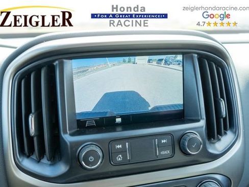 Used 2022 Chevrolet Colorado Z71 w/ Safety Package image 24