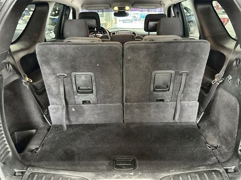 Used 2020 Dodge Durango SXT image 28