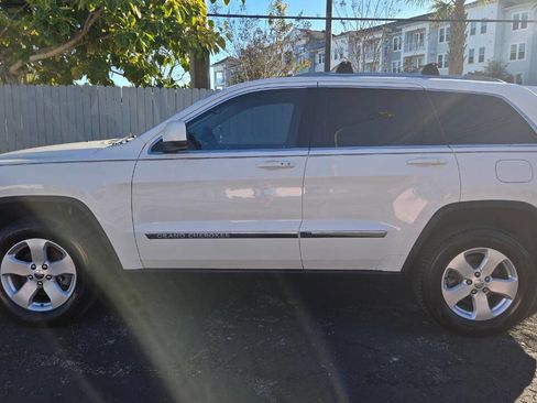 Used 2012 Jeep Grand Cherokee Laredo image 16