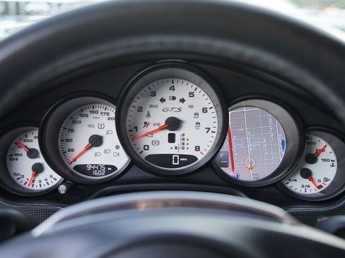 Used 2016 Porsche Panamera GTS image 26