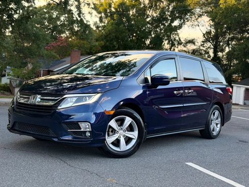Used 2019 Honda Odyssey EX-L image 2