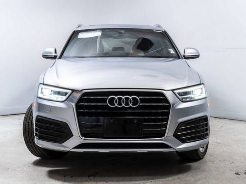 Used 2018 Audi Q3 2.0T Premium Plus w/ Premium Plus Package FWD image 10