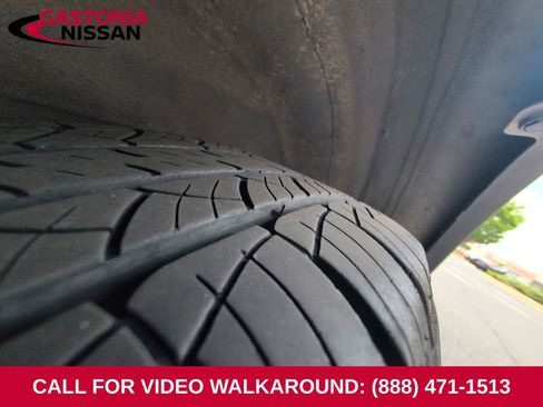 Used 2018 Toyota RAV4 XLE FWD image 15