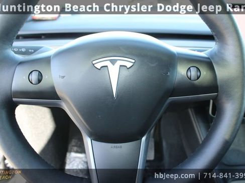Used 2023 Tesla Model Y Long Range image 14