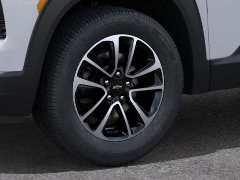 New 2026 Chevrolet TrailBlazer LT image 9