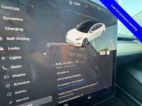 Used 2018 Tesla Model 3 Long Range RWD image 10