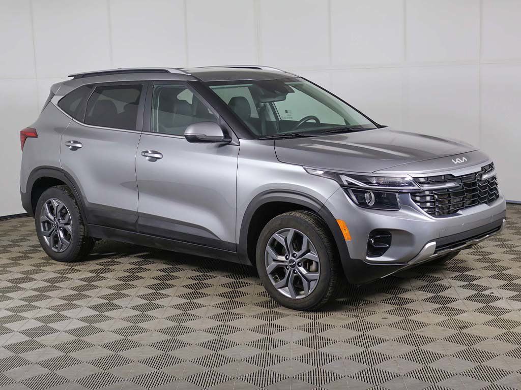 Used 2024 Kia Seltos S AWD/4WD image 42