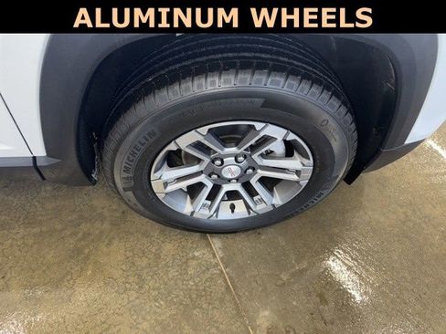 Used 2025 GMC Terrain Elevation image 10