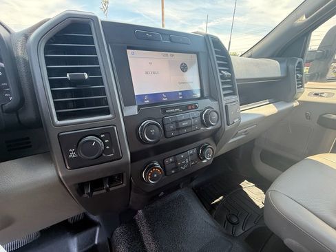 Used 2022 Ford F350 XL w/ Power Equipment Group AWD/4WD image 15