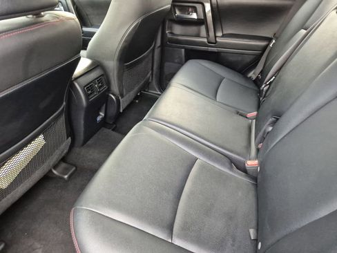 Used 2024 Toyota 4Runner TRD Off-Road Premium image 12