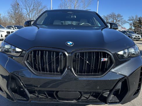 New 2026 BMW X6 M60i image 3