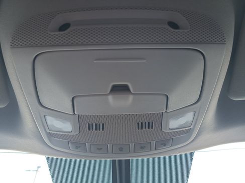 Used 2019 Ford Expedition XLT w/ Equipment Group 202A RWD image 22