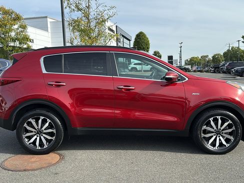 Used 2019 Kia Sportage EX w/ EX Premium Package image 2