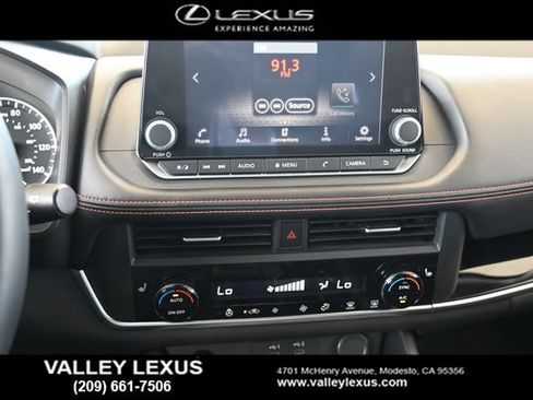 Used 2025 Nissan Rogue SV w/ Rock Creek Premium Package AWD/4WD image 7