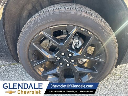 Used 2024 Chevrolet Traverse RS image 10