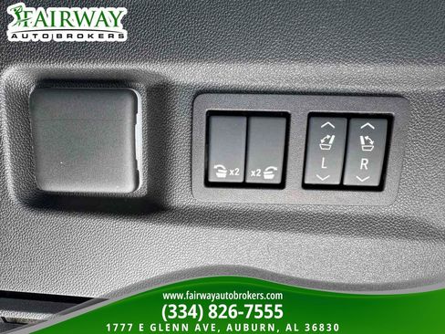 Used 2025 Chevrolet Tahoe LT w/ Comfort Package RWD image 29