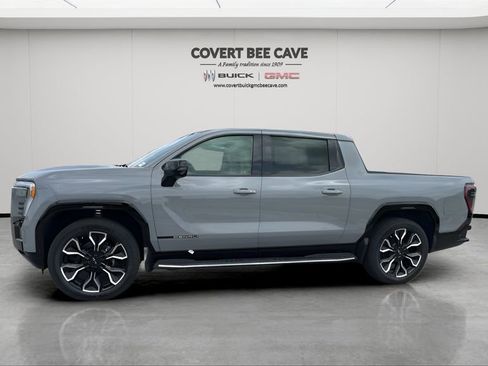 New 2025 GMC Sierra EV Denali image 6